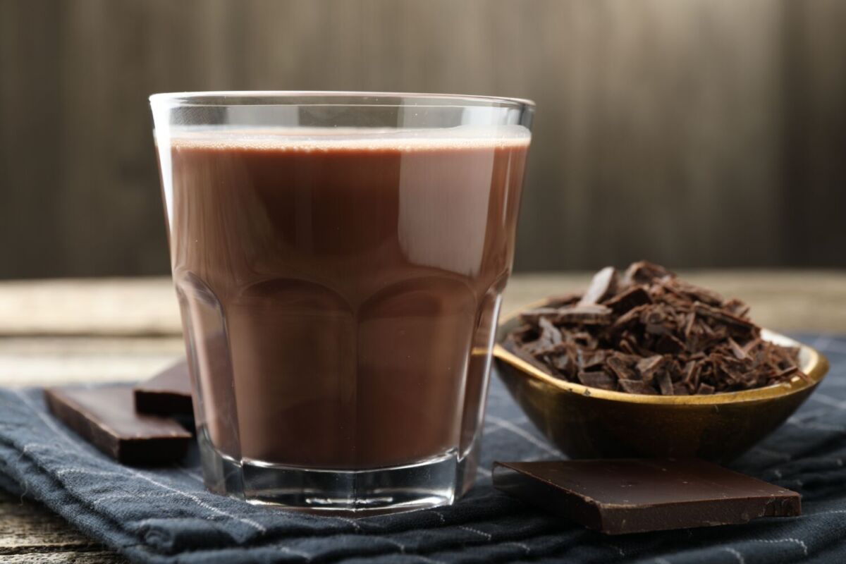 coctel con tequila y licor de cacao