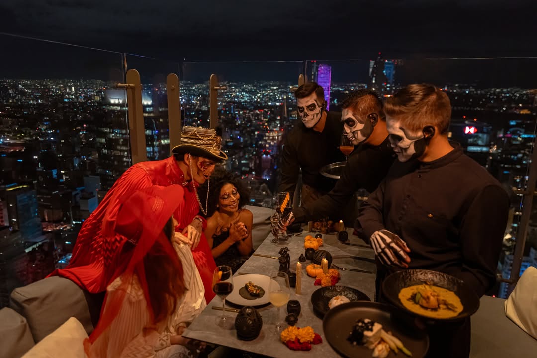 Cena Negra en Cityzen Rooftop Bar