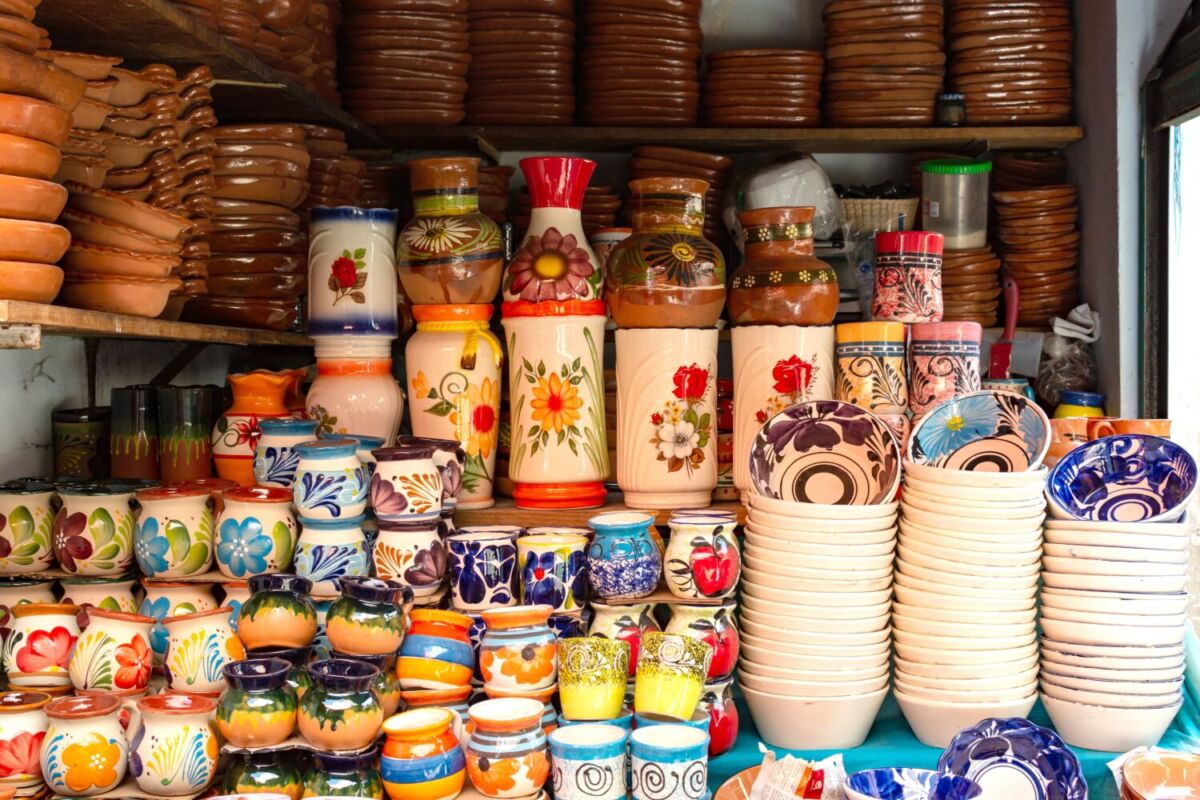 El Parián es un tianguis donde venden artesanías mexicanas 