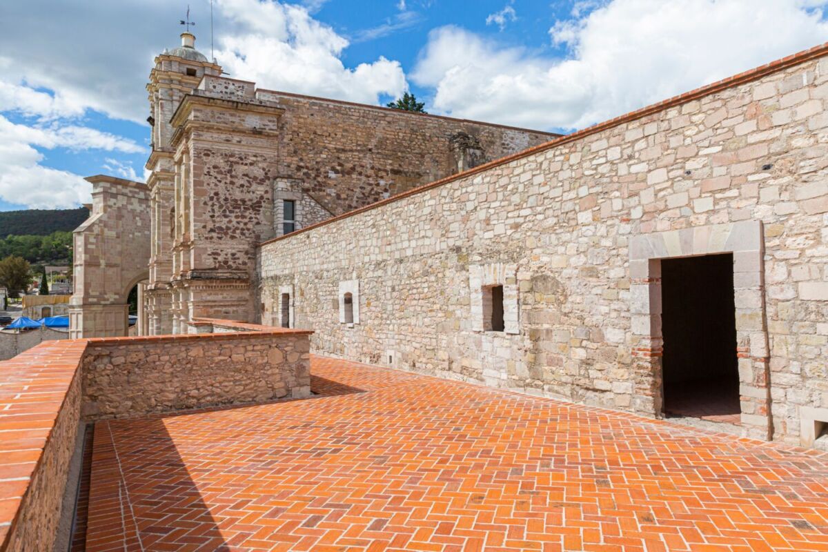 Este templo se construyo para evangelizar a los indígenas 