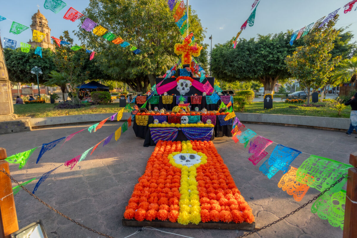 En el Festival de las Ánimas habrá altares, concursos de catrinas y pan de muerto 