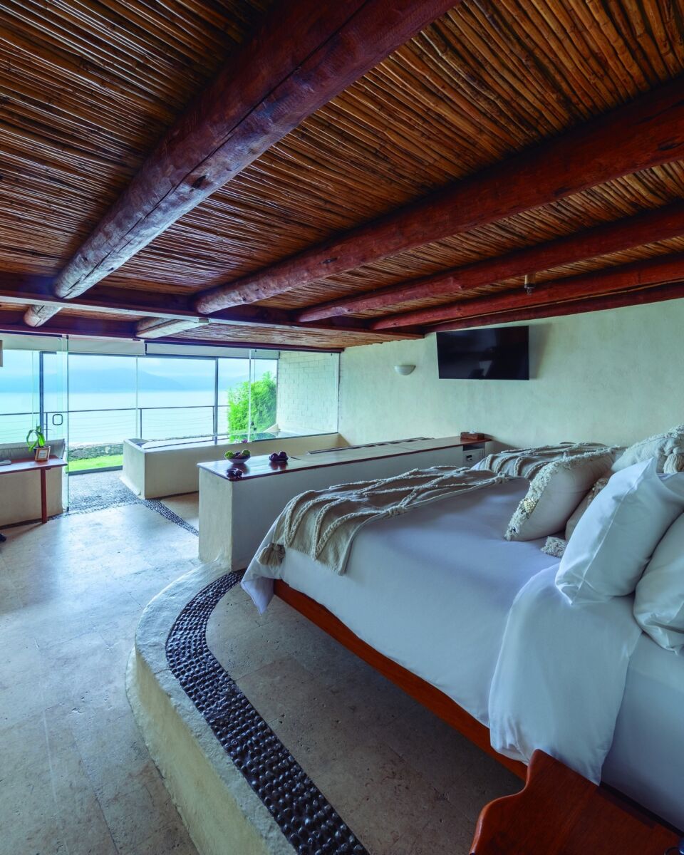 El Santuario Resort es un hotel holístico en Valle de Bravo. 
