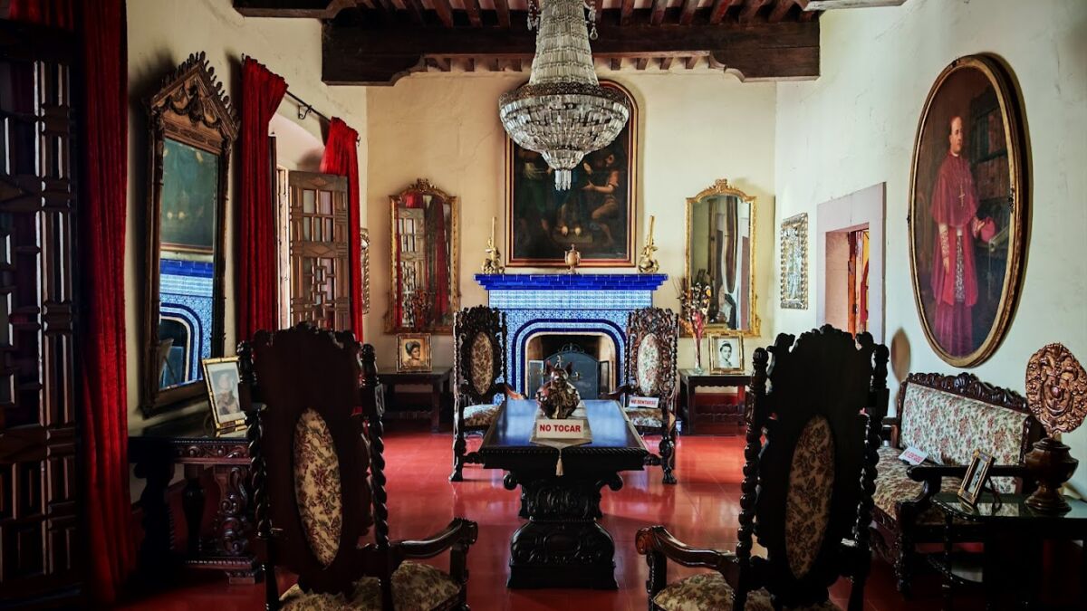 Esta casa debe su nombre a la tristeza, sufrimiento y maltrato que sufrieron los  tlahuicas 