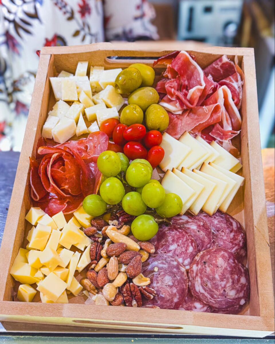 Cata de vinos en La Fiambrería