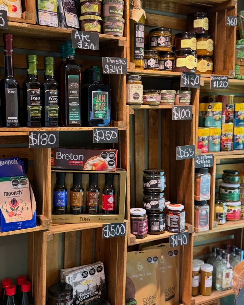 La Fiambrería Wine Bar