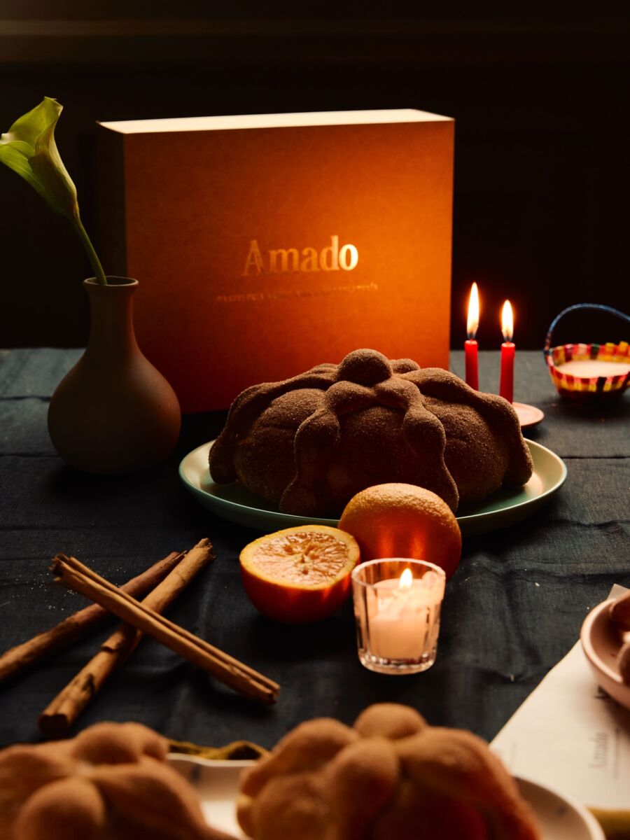 Pan de muerto Amado Pastelería
