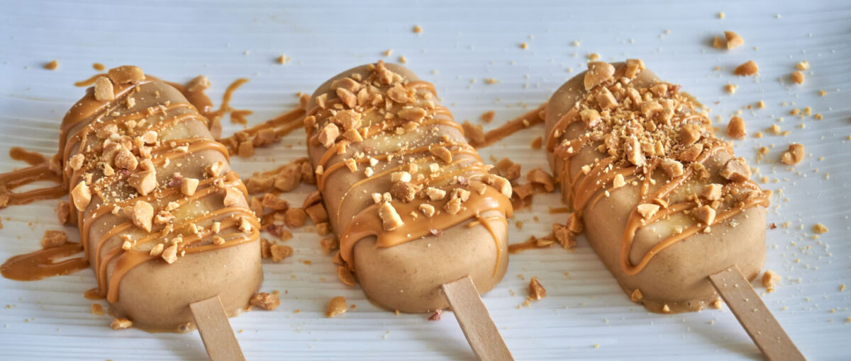 paletas heladas con crema de cacahuate