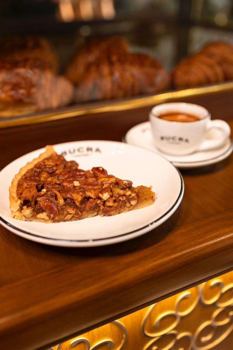 tarta de manzana con canela de bucra coffee cdmx