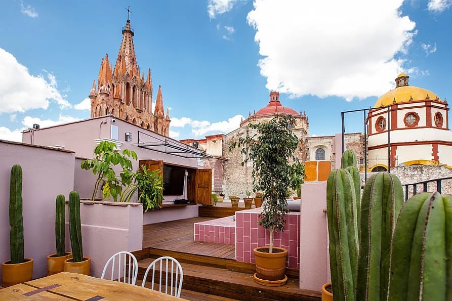 The Rooftop at Selina 
