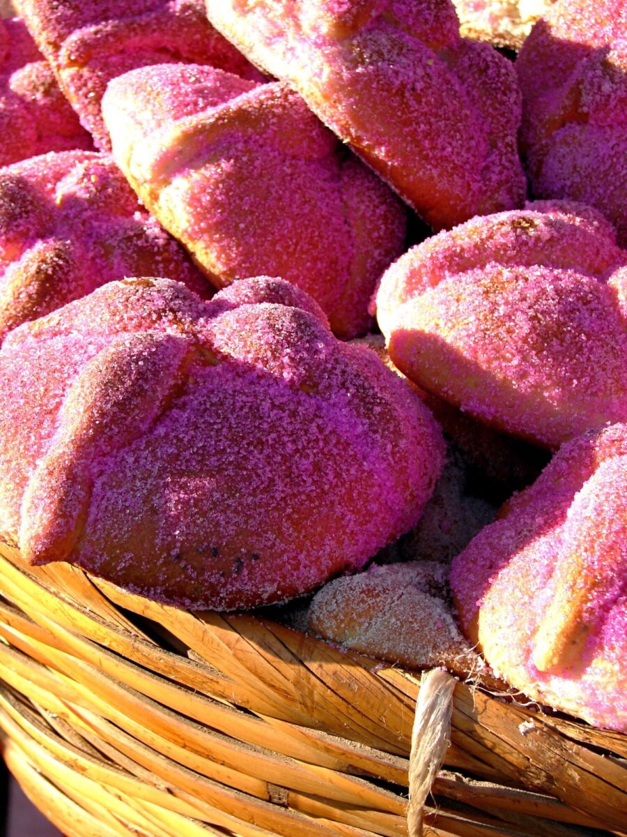 5 tipos de pan de muerto para probar esta temporada