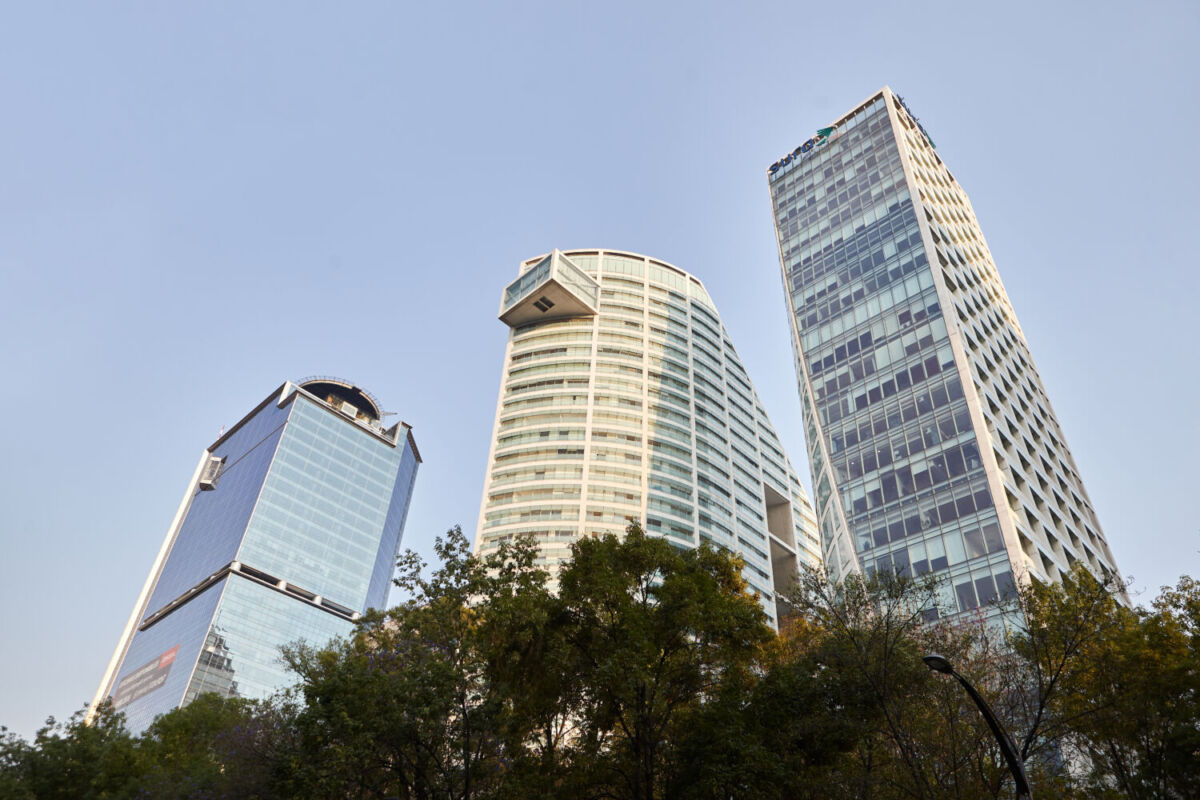 Conjunto Urbano Reforma 222 de Teodoro González del León