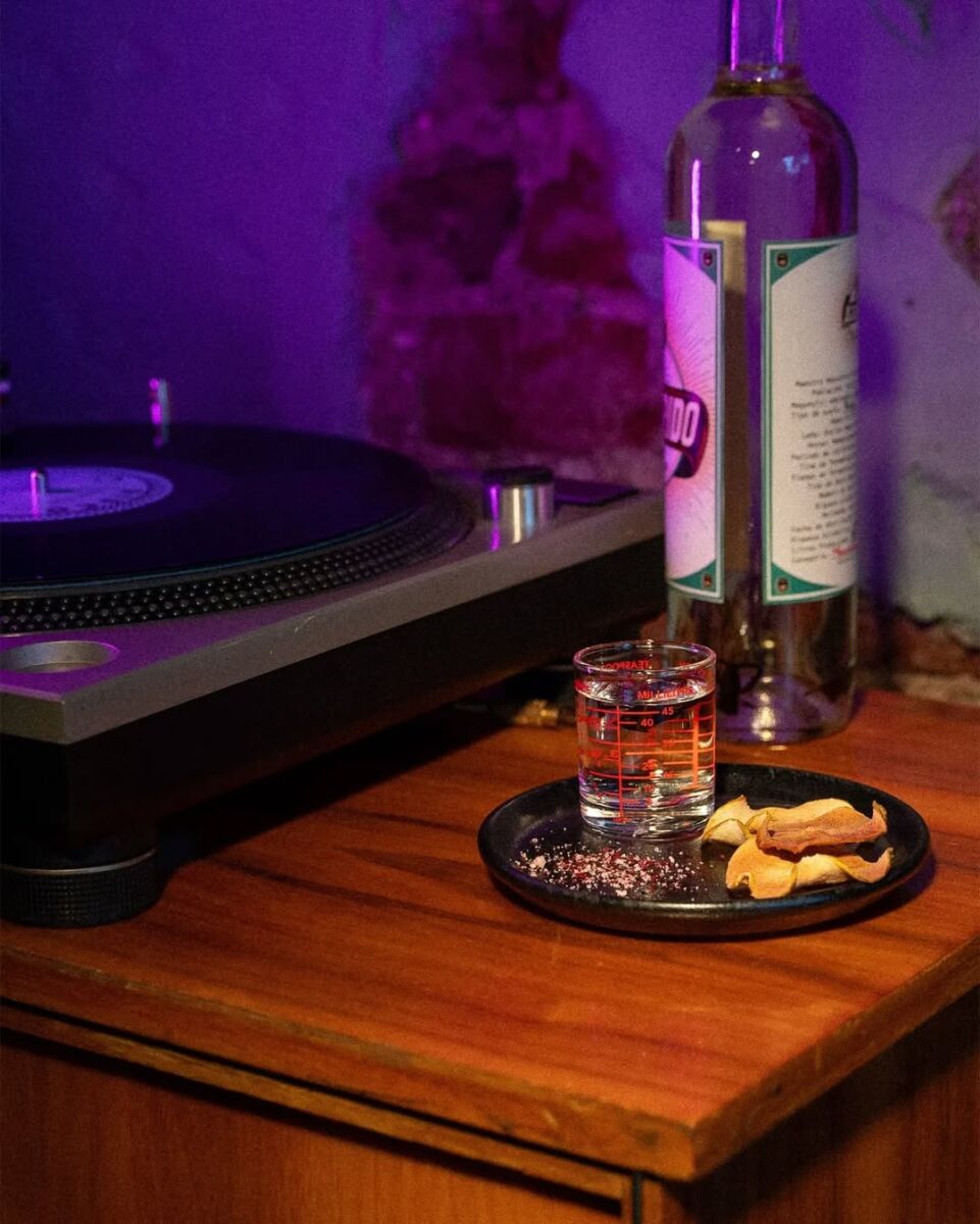 música en vivo en Café-bar Sonari Roma Norte