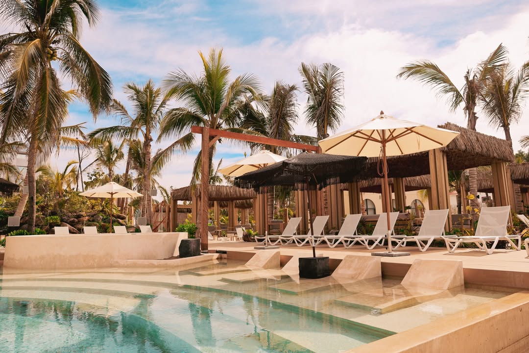 shekinah beach club en mazatlán