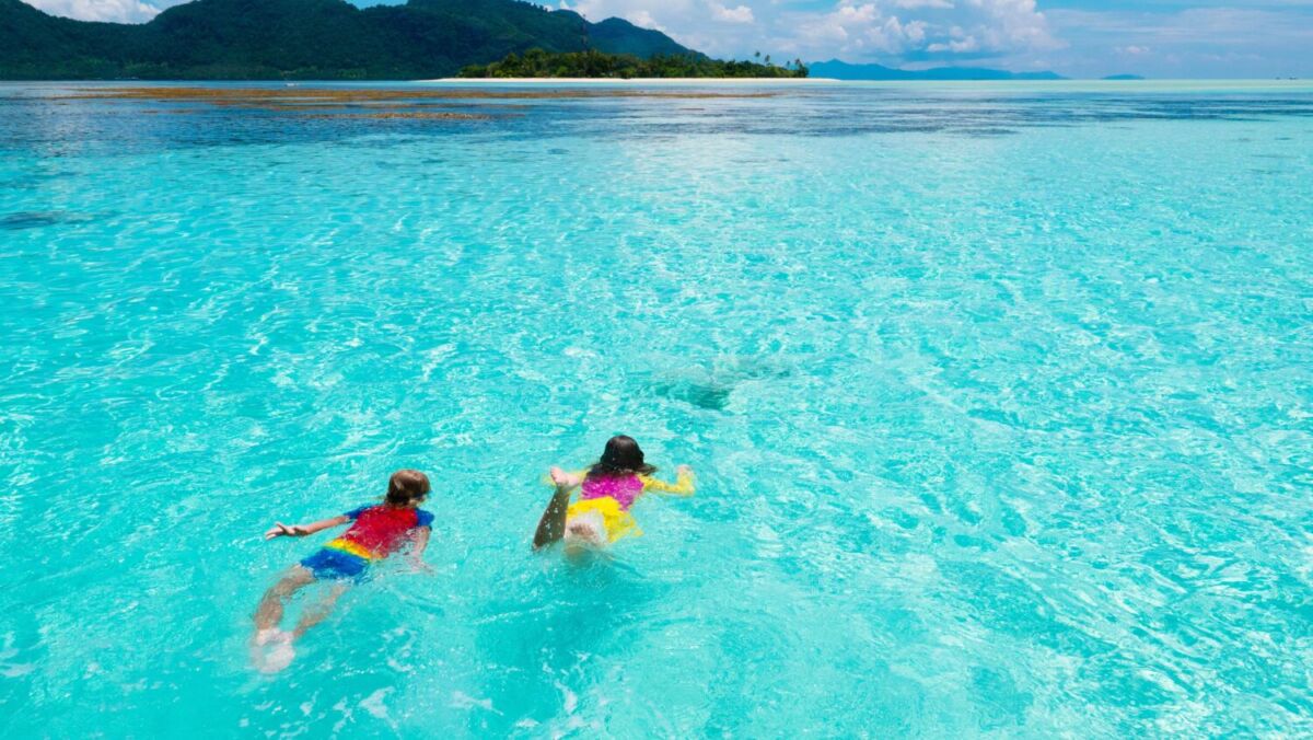 Playa Punta Cocos, se ubica muy cerca del centro de Holbox 