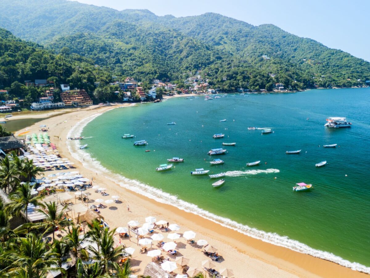 playas en costalegre jalisco