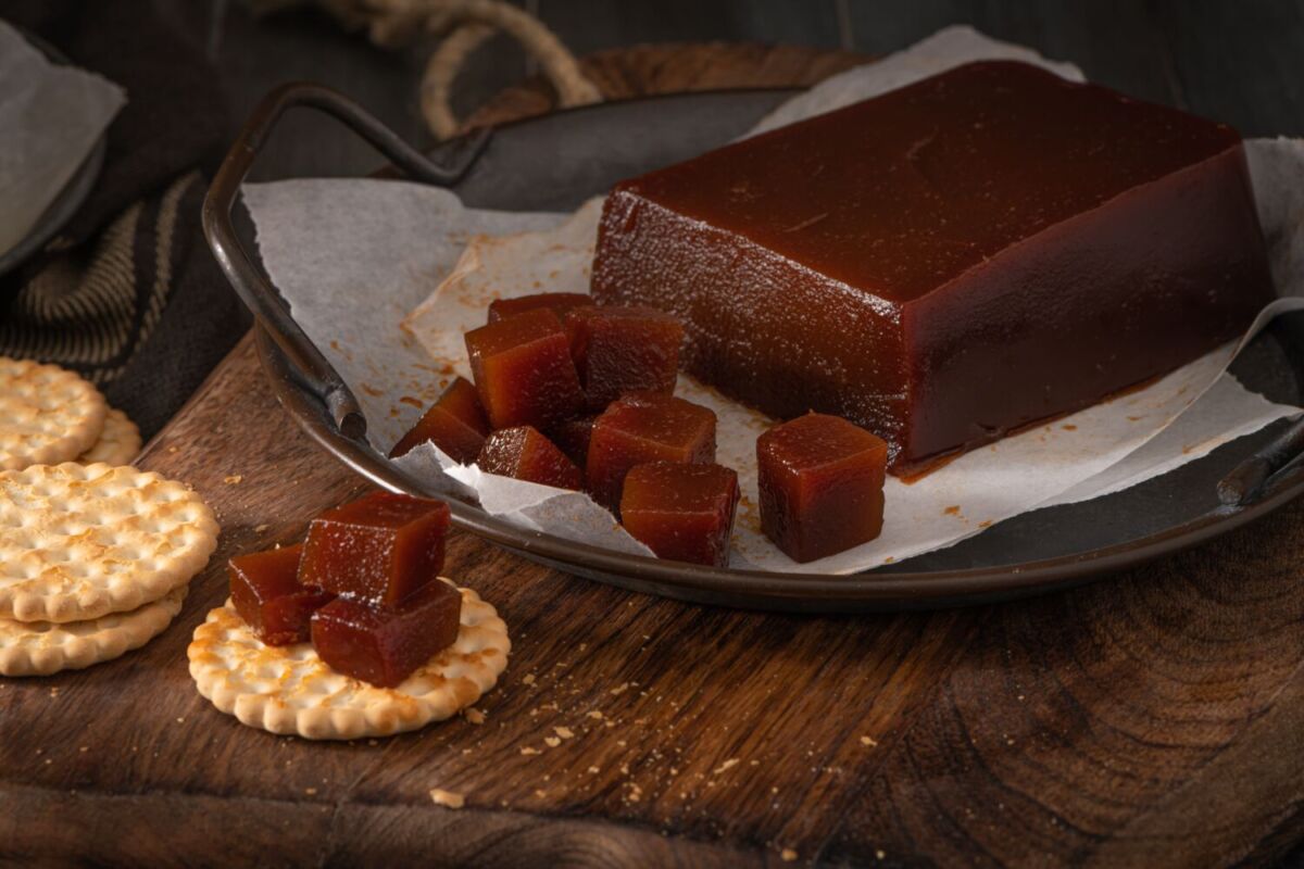 El ate de membrillo tiene un sabor agridulce 