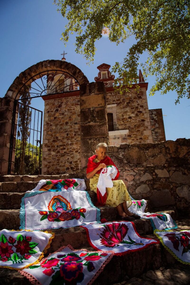 bordado a mano en cosalá pueblo mágico de sinaloa