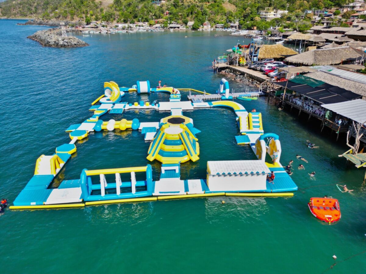 Isla Park en el Puerto Vicente Guerrero