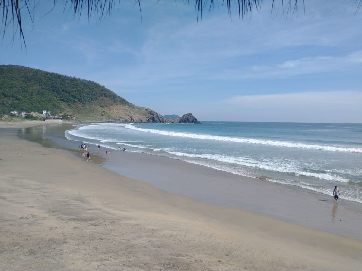 Playa Escondida en Puerto Vicente 