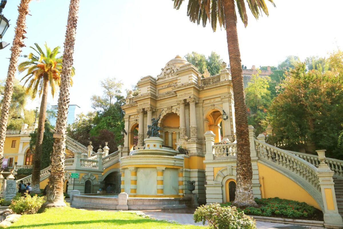 Castillo Hidalgo en el Cerro Santa Lucía, Chile 