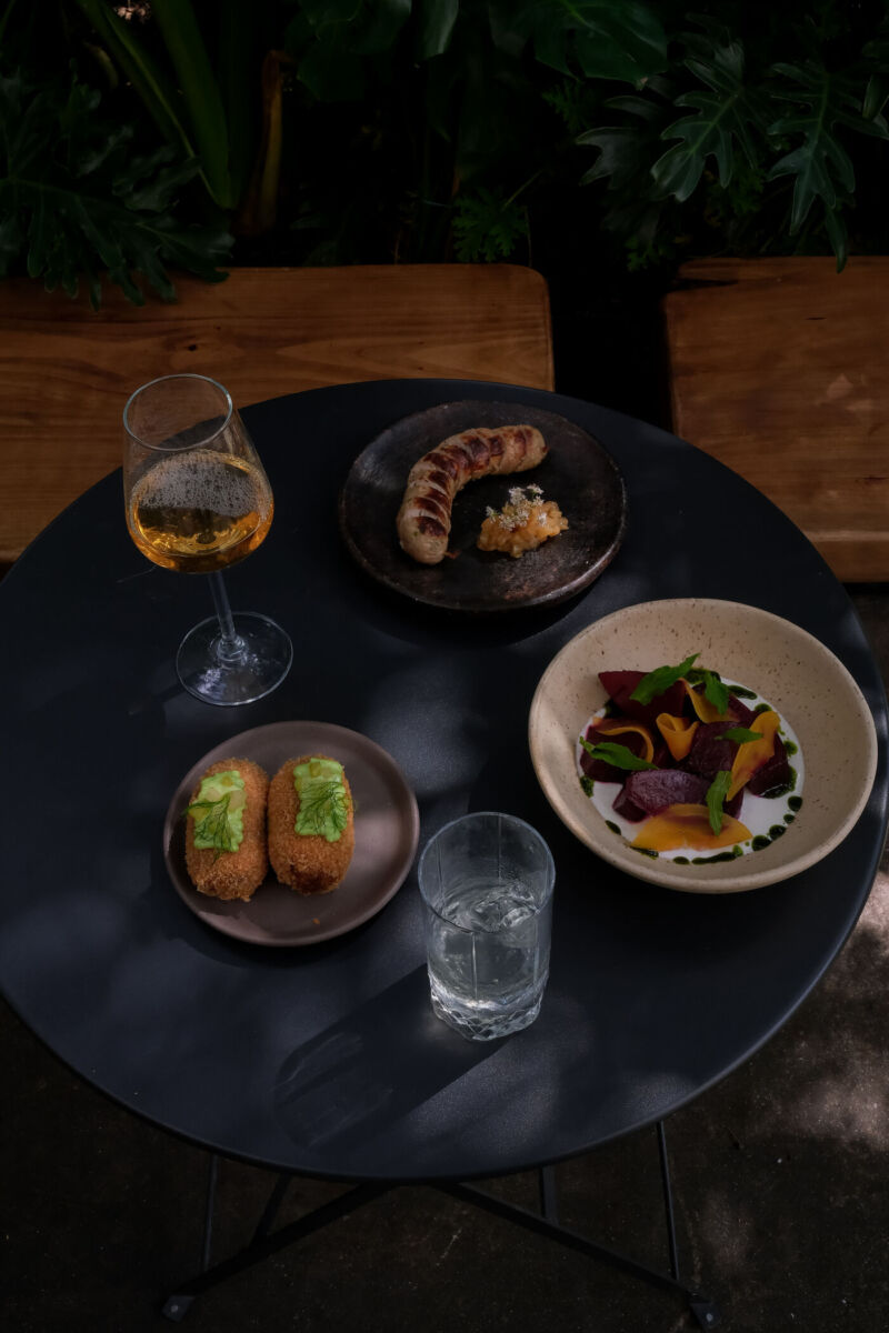 Faba: la nueva cantina francesa en el corazón de la roma (cocina europea, ingredientes mexicanos, vinos ‘funky’ y mixología con mucha propuesta)