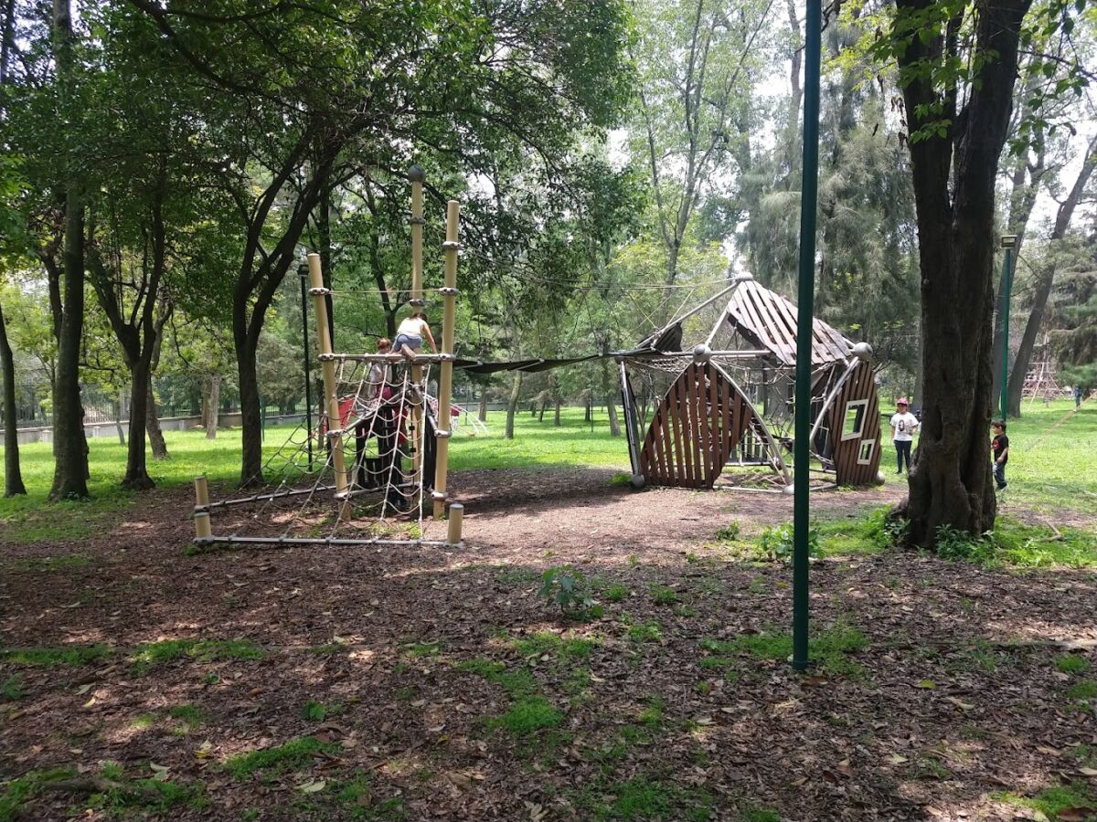 El Parque La Hormiga es un parque público en Chapultepec 