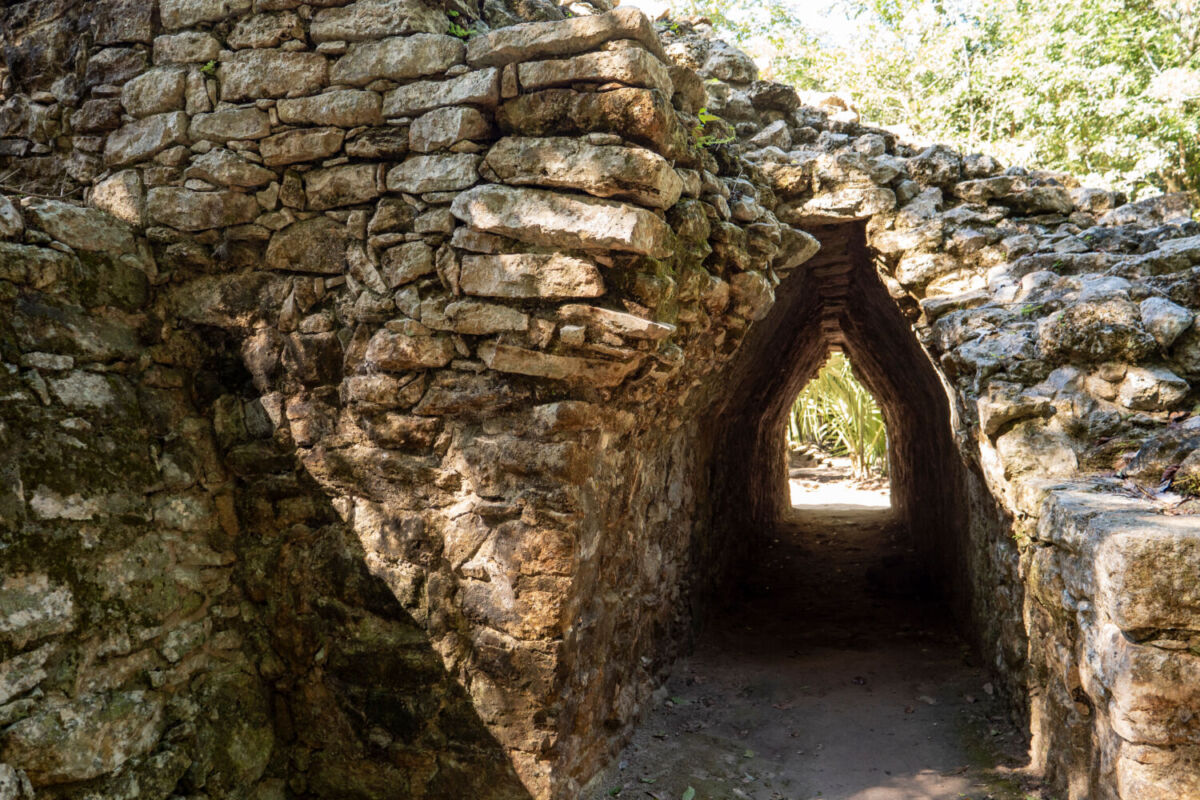 Zona Arqueológica de Cobá
