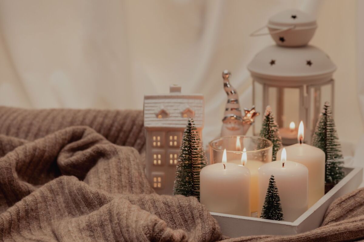 5 velas aromáticas con olor a pino 