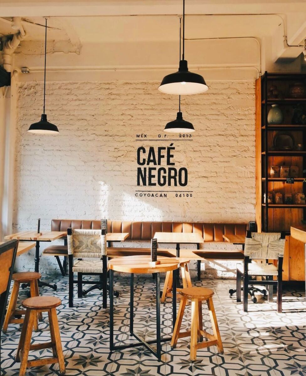 cafetería bonita en el centro de coyoacán, café negro