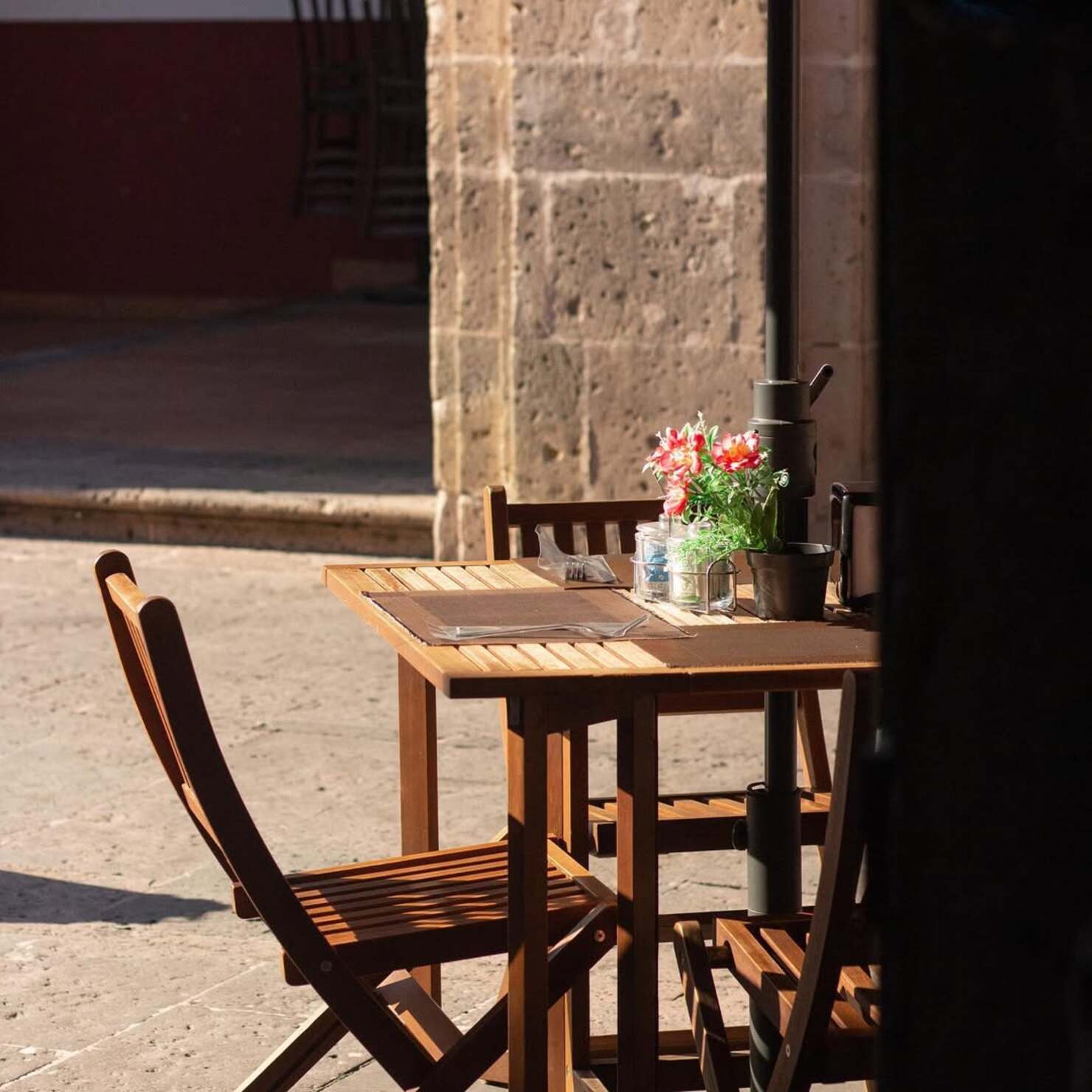 Cafeterías bonitas para admirar la belleza de una hermosa ciudad en México que no es el típico destino de siempre Cafeterías bonitas para admirar la belleza de una hermosa ciudad en México que no es el típico destino de siempre