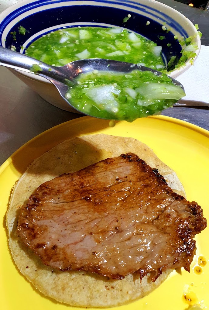 tacos califa de león