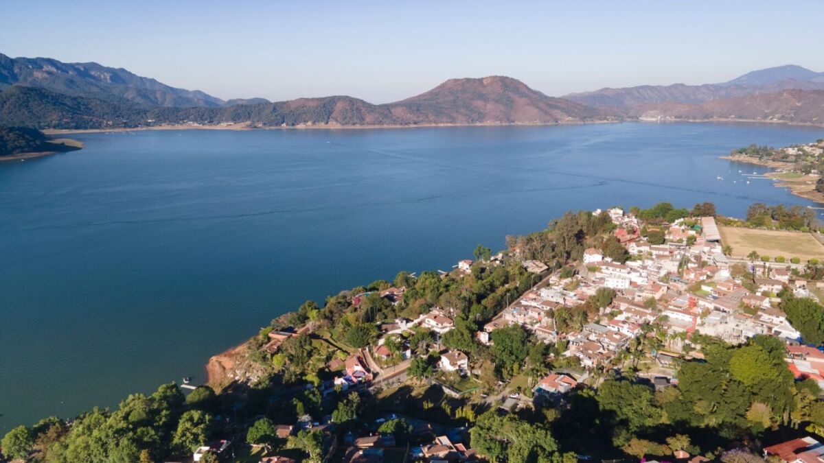 Naturaleza y rutas de ciclismo alrededor de Valle de Bravo