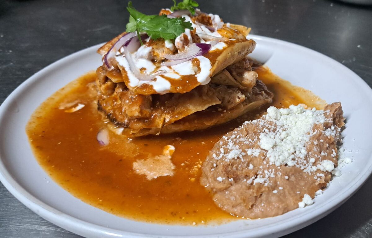 Come todos los chilaquiles que quieras en el Festival de Chilaquiles de un precioso Pueblo Mágico 