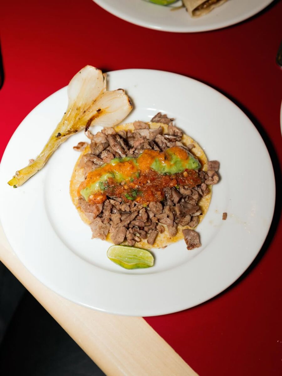 La aparición del taco surge con la llegada de Hernán Cortés en 1521