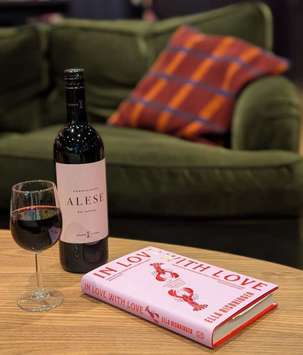 Librerías en Londres para leer, comer, beber vino y quedarse horas