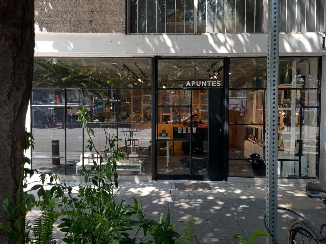 Apuntes es una tienda de libretas en la colonia Roma 