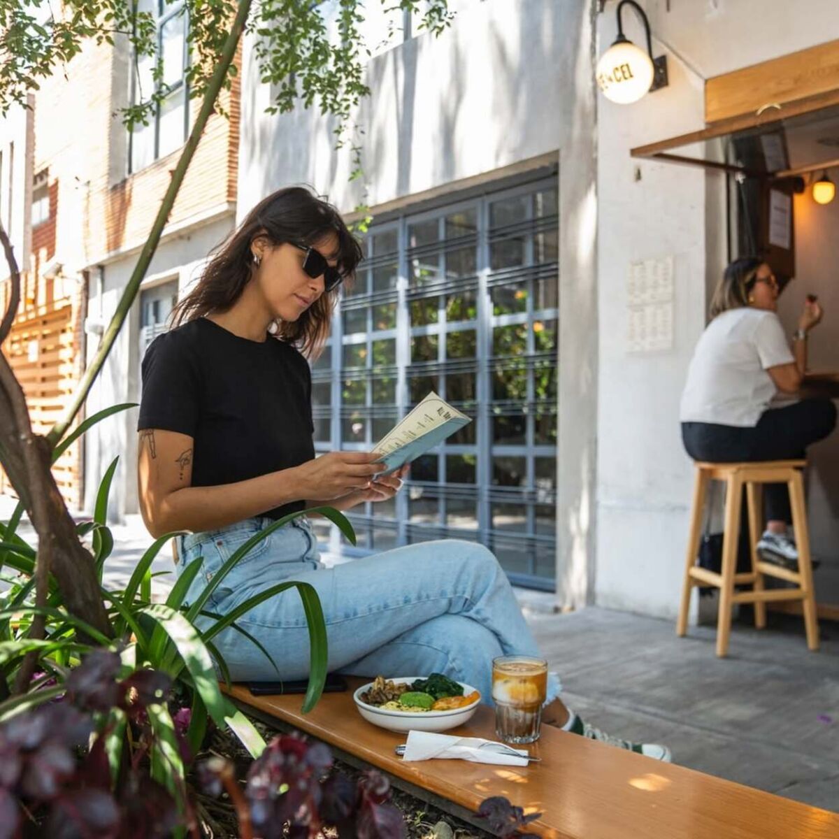 Comer solo entre semana en la CDMX también puede ser un plan, y estos lugares son ideales para hacerlo