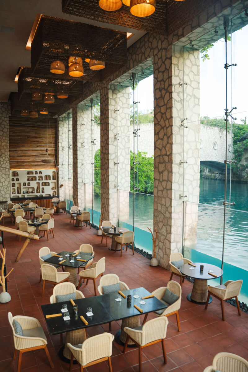 restaurante xaak, hotel xcaret arte