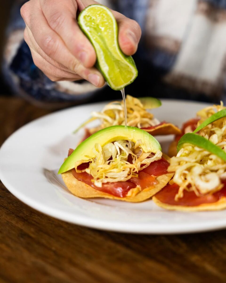 Contramar es una marisquería en la Roma que abrió sus puertas desde 1998 