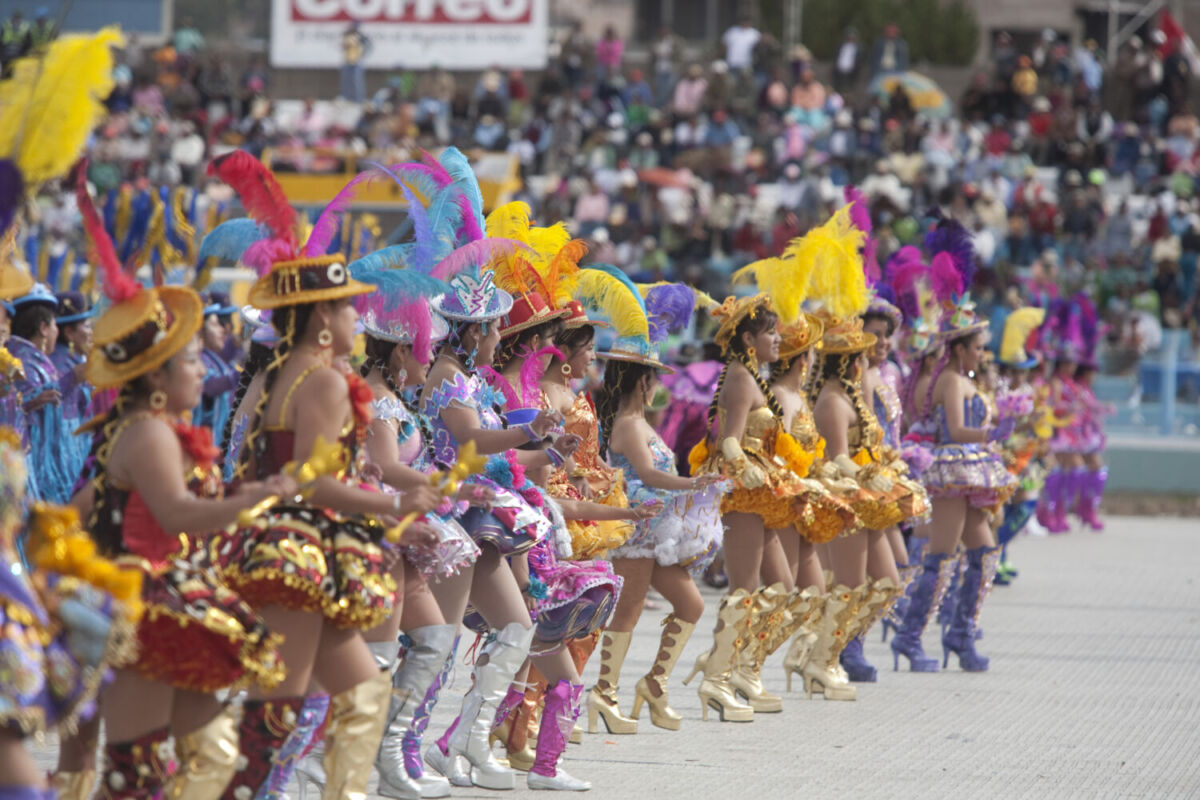 Morenada en la festividad de la Virgen de la Candelaria