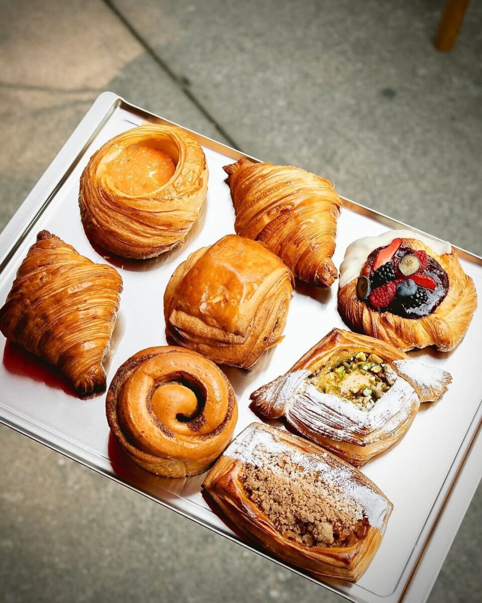 Chima se ubica sobre la avenida Miguel Ángel de Quevedo 