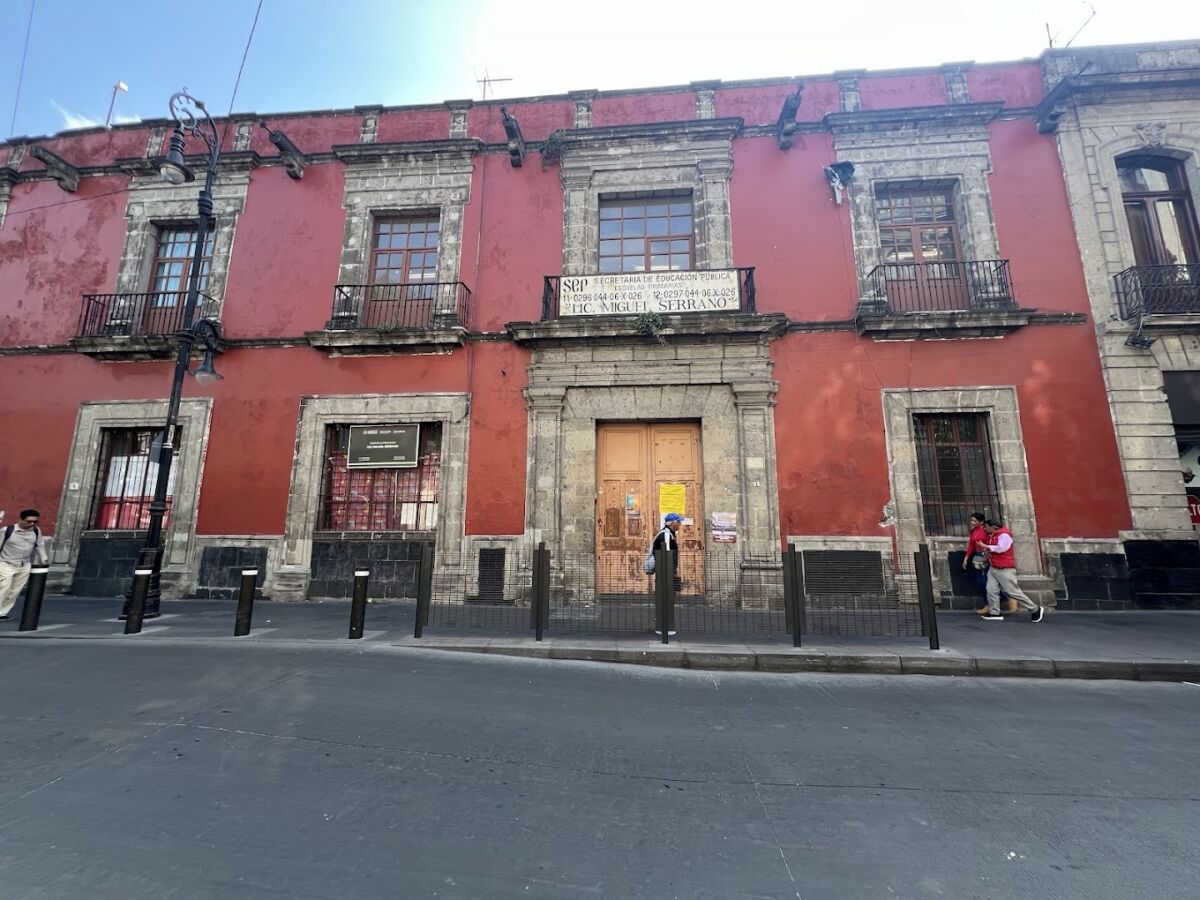 La casa de La Malinche se ubica en la calle  República de Cuba 95, en el Centro Histórico