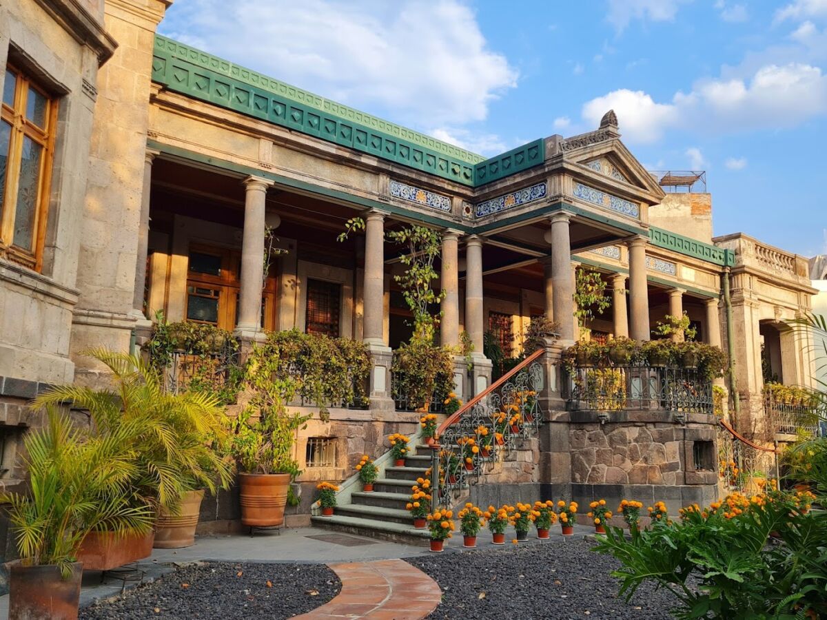El museo de la CDMX que todavía no conoces y está dentro de una antigua casona del siglo XIX 