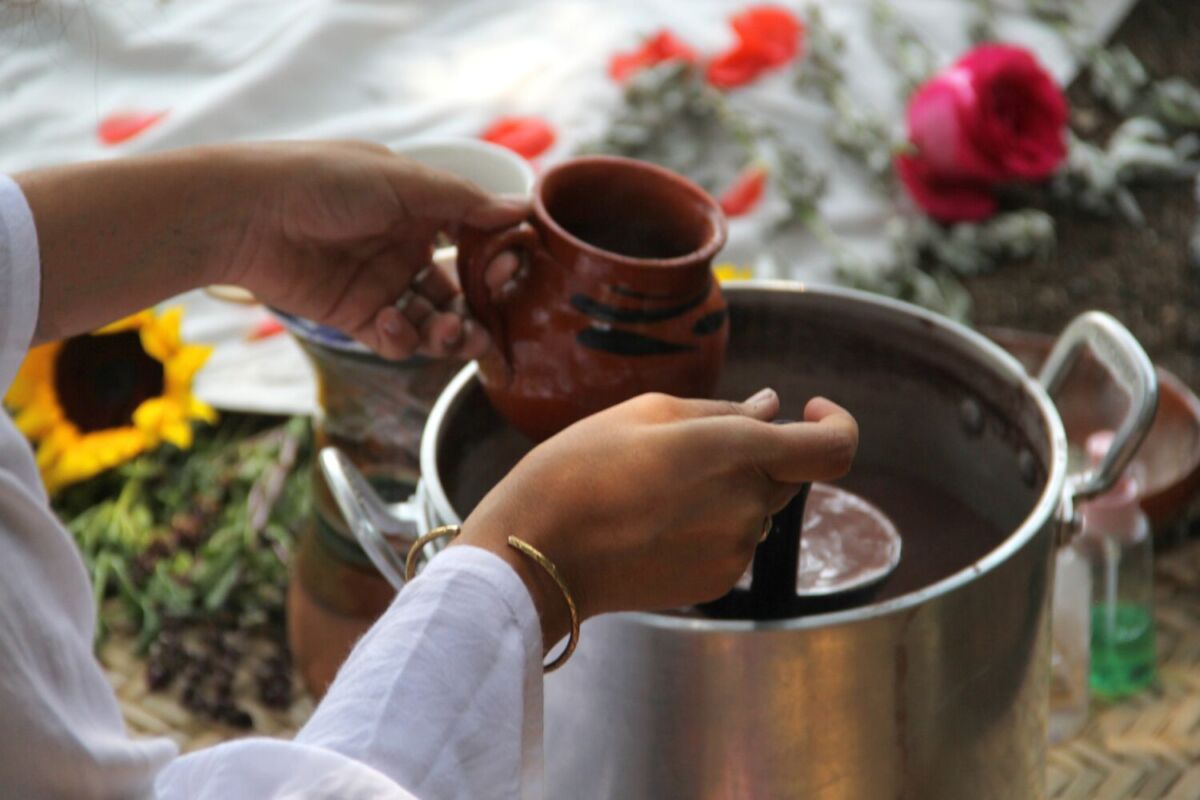 ceremonia de cacao y rosas en cdmx