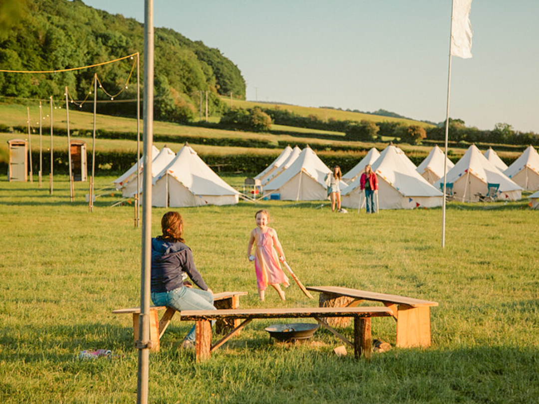 glamping en la ciudad de los libros ciudad de los libros hye-on-wye, gales