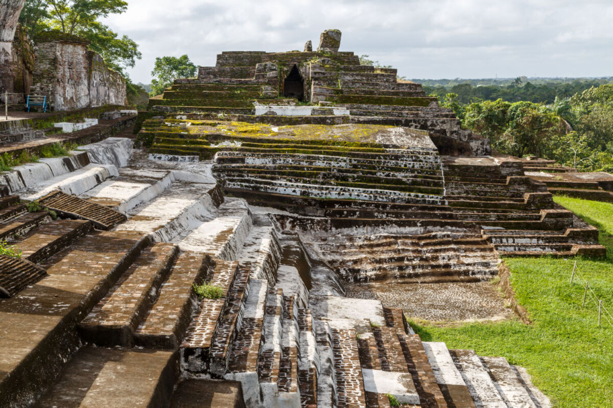 Comalcalco fue una importante ciudad maya durante el período clásico y tardío 