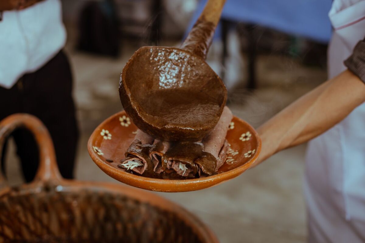 destinos para comer mole