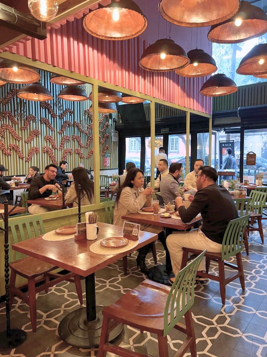 Si creciste con guisados, tortillas calientes y salsas que pican rico, amarás esta fonda en la CDMX que sí es de las buenas