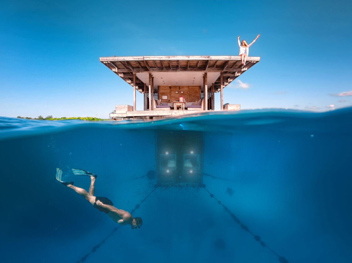 hotel de lujo con habitaciones bajo el agua