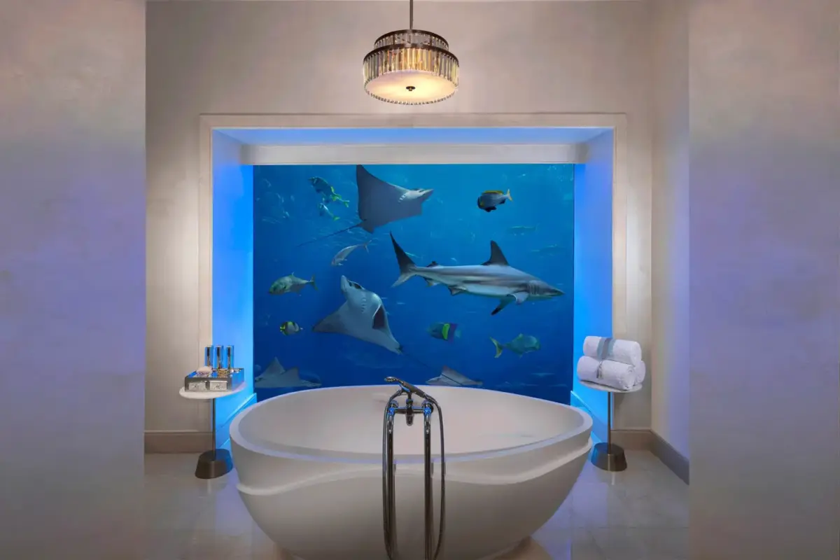 baño habitación submarina atlantis Dubai